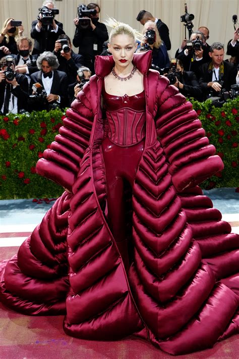 versace gigi hadid|met gala 2022 gigi hadid.